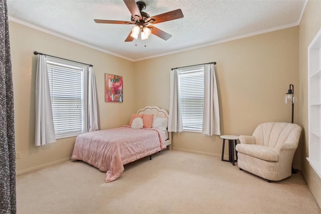 EDGEWOOD - Residential