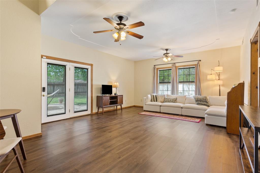 EDGEWOOD - Residential