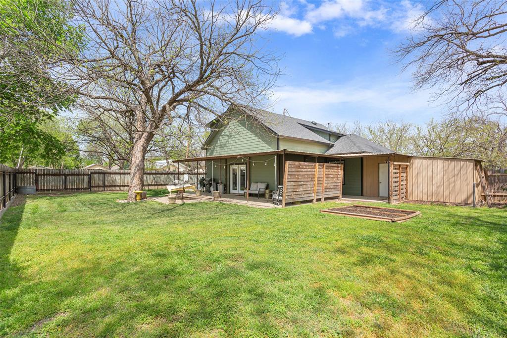 EDGEWOOD - Residential