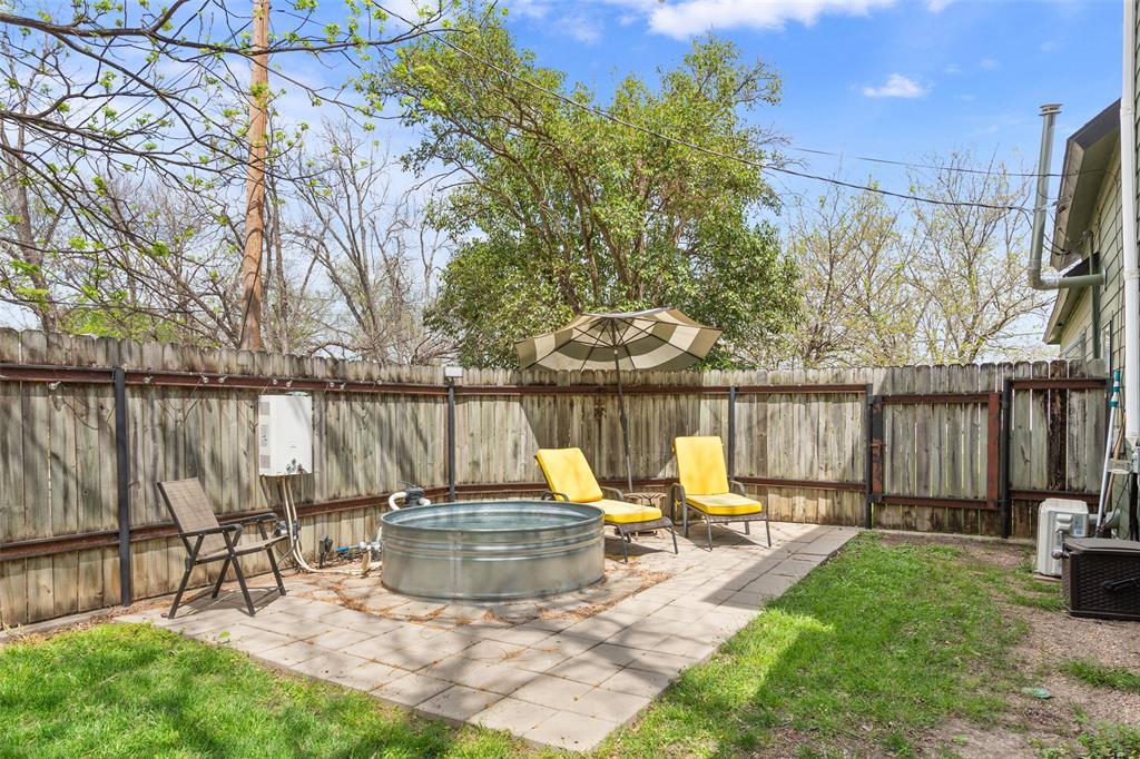 EDGEWOOD - Residential