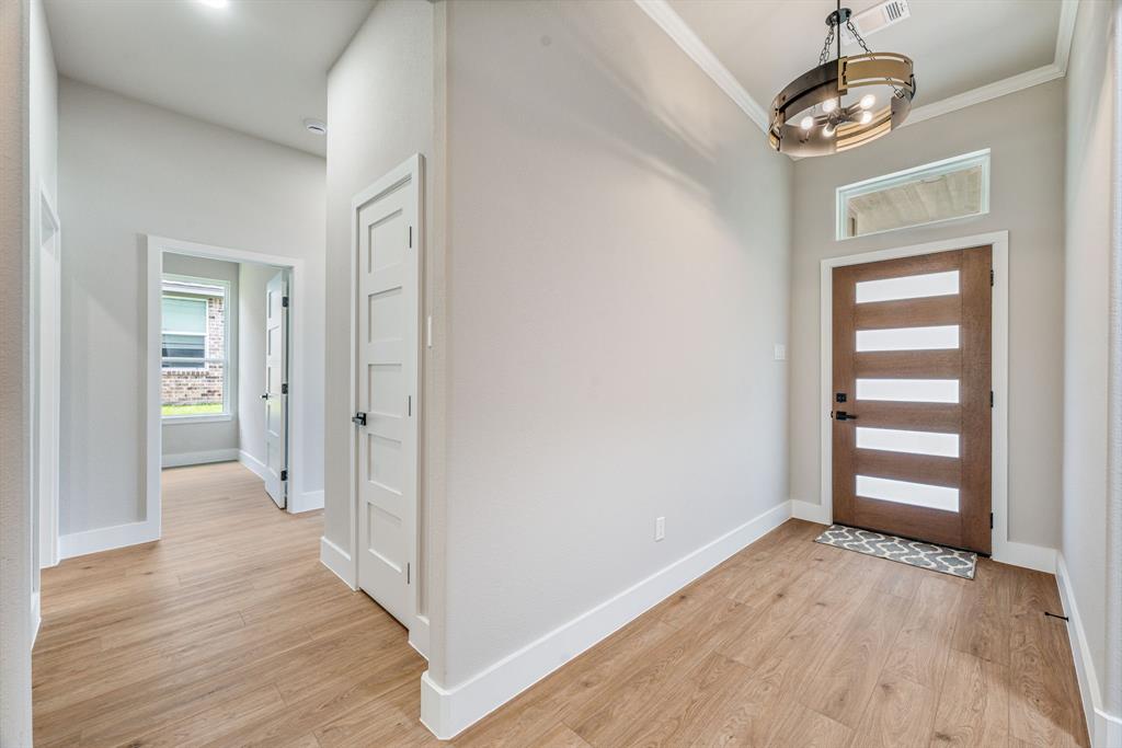 2603 Creek Drive