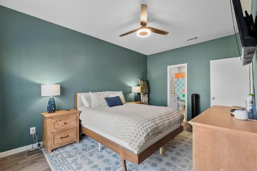 Lakeshore Condo - Residential