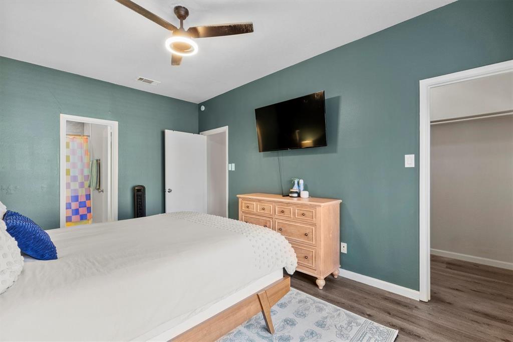 Lakeshore Condo - Residential