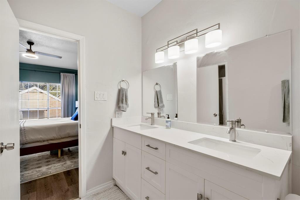 Lakeshore Condo - Residential