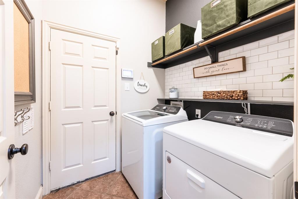 Flagstone Estates - Residential