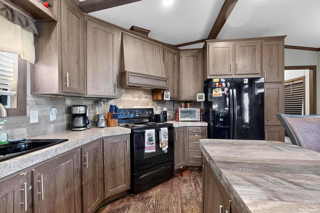 FRIEND MC MAHAN - Residential