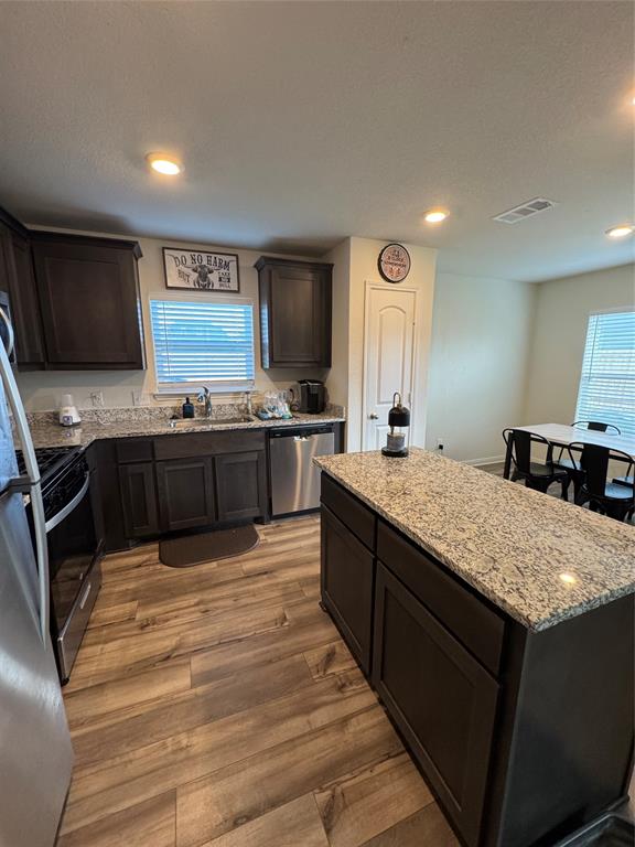 VISTA WEST II - Residential