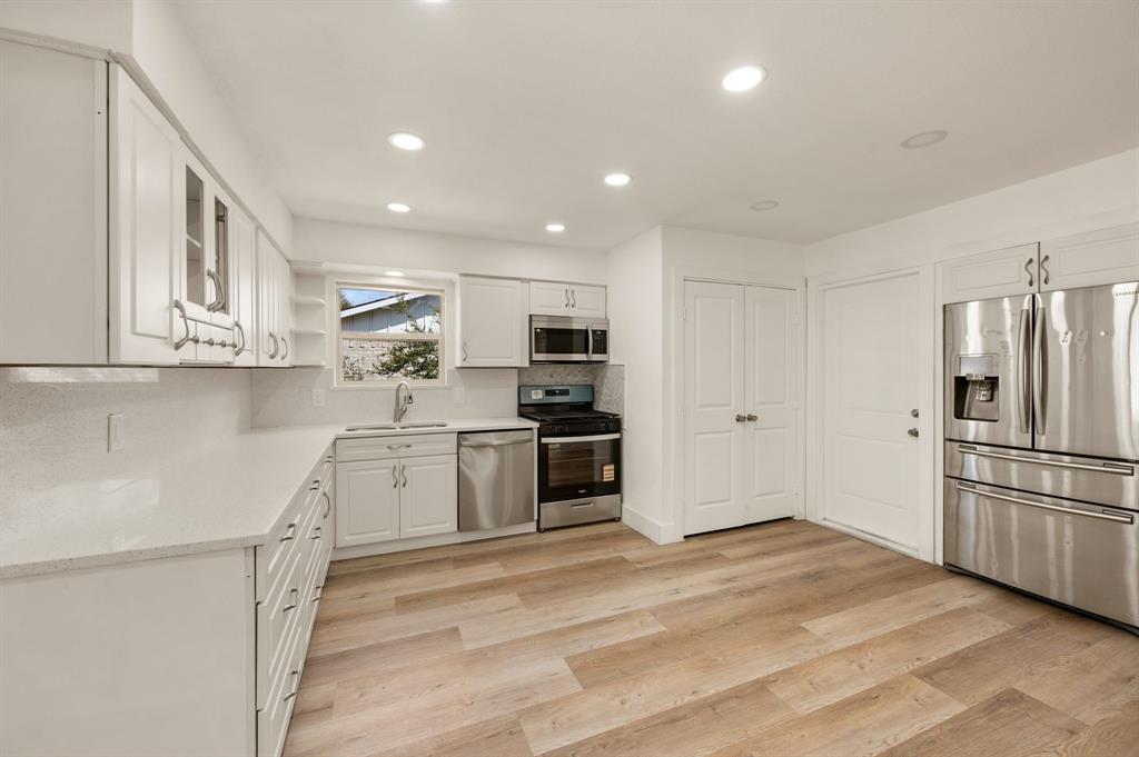 1216 Briarcove Drive
