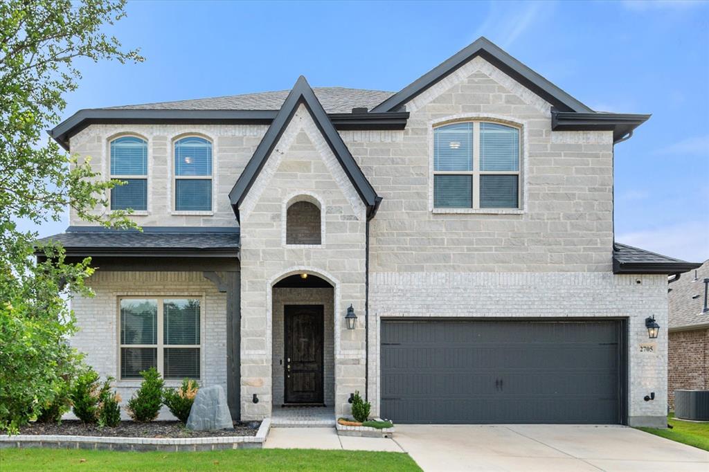 2705 Avondale Drive