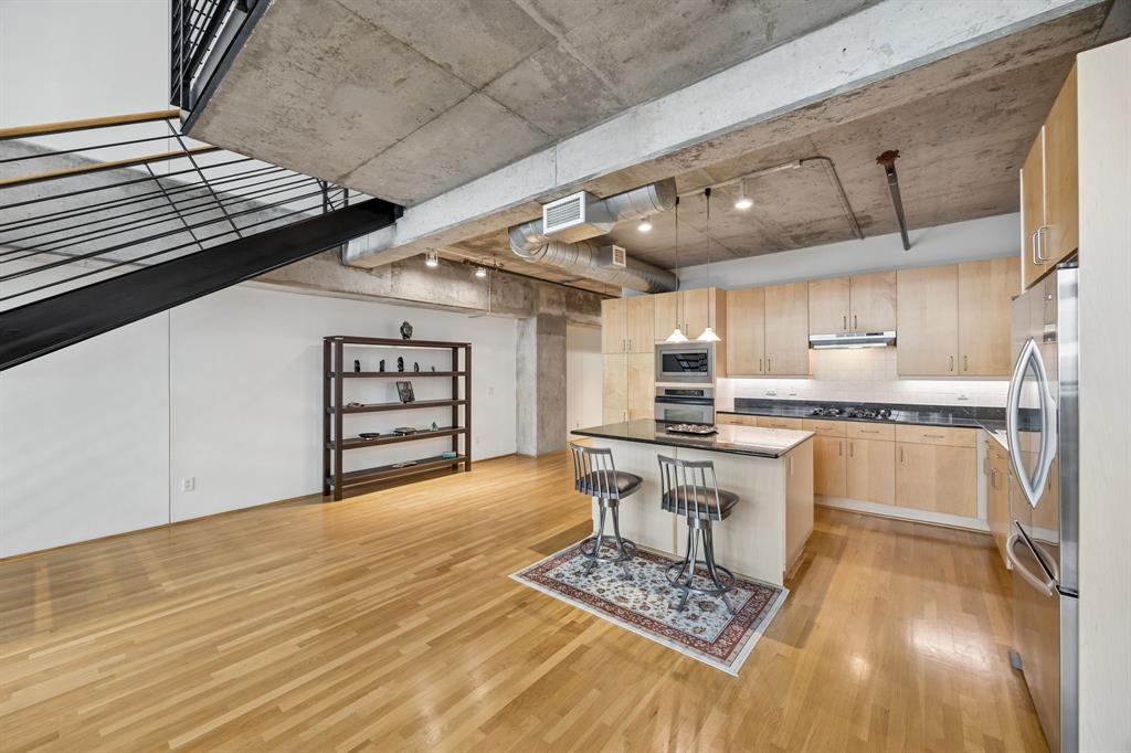 Mckinney Condo 1999 - Residential