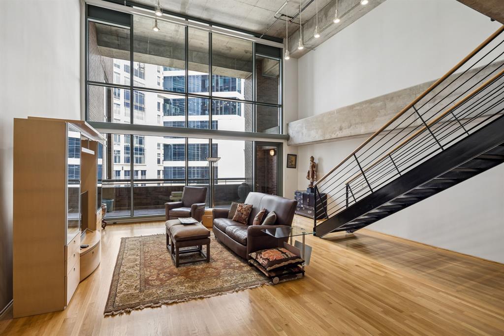 Mckinney Condo 1999 - Residential