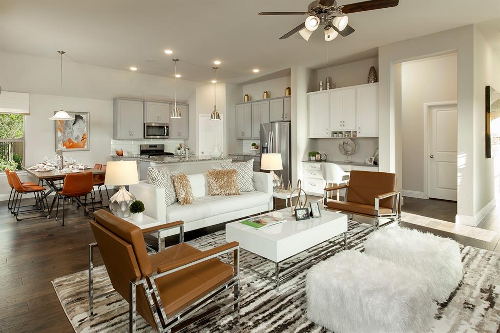 8325 Oak Island Trail