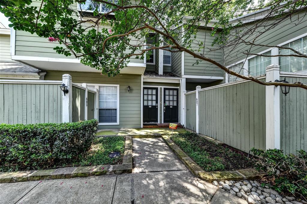 Bent Trail Twnhms - Residential Lease