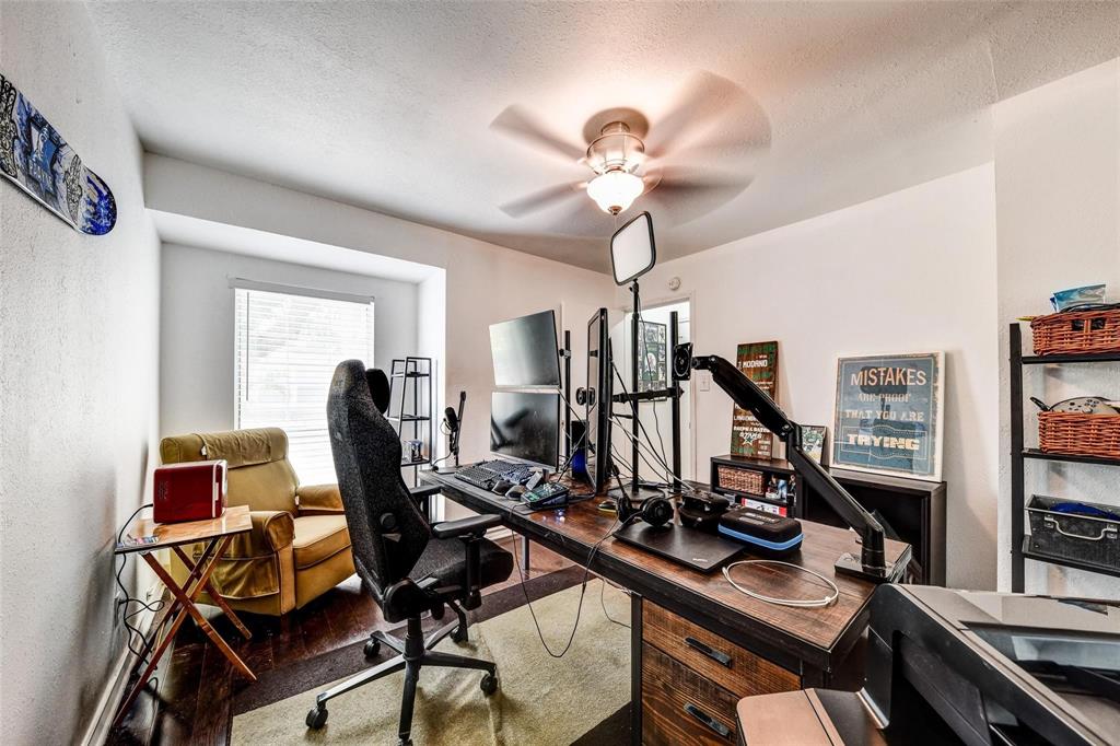 Bent Trail Twnhms - Residential Lease