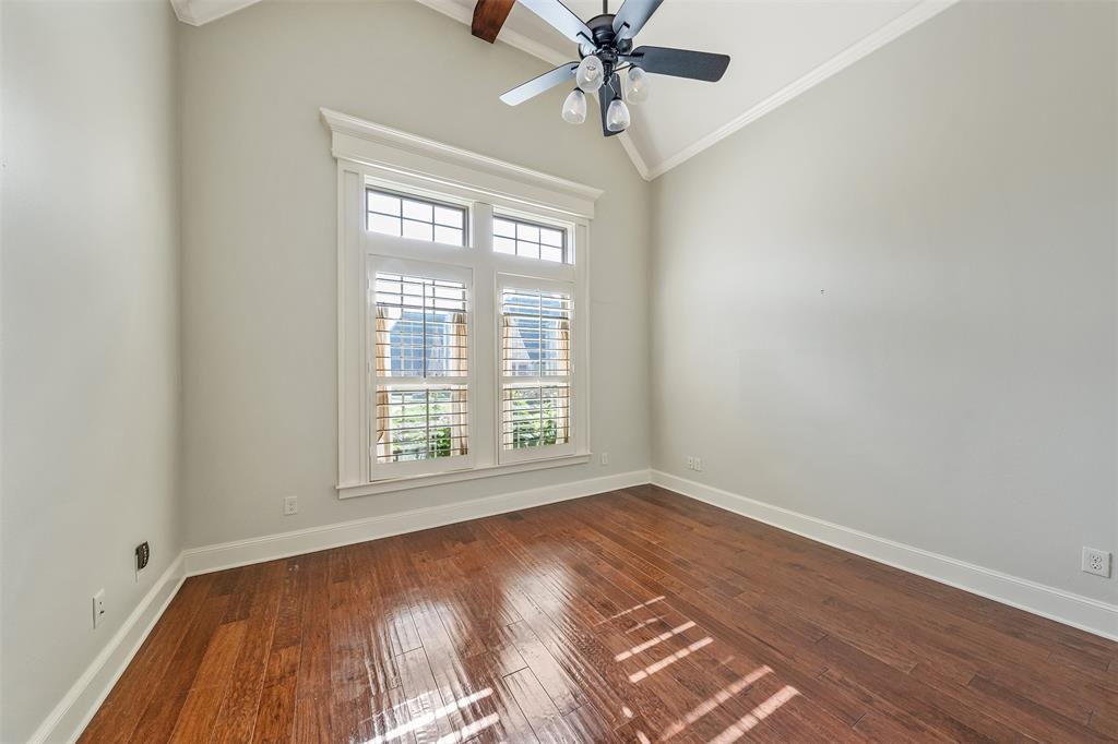 Bishops Gate @ Oak Hollow - Residential