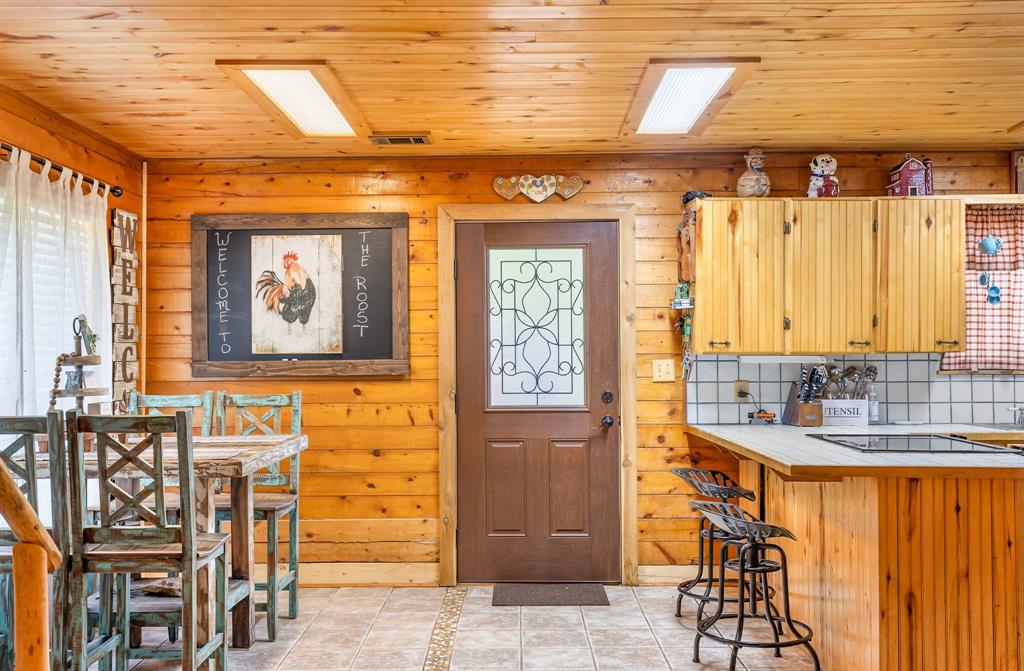 F Mcmahon Surv Abs #378 - Residential