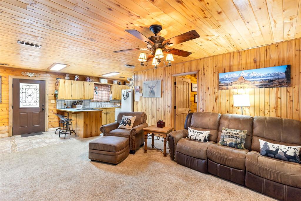 F Mcmahon Surv Abs #378 - Residential