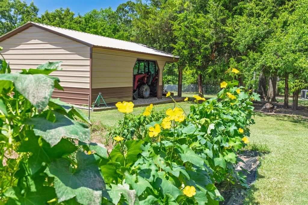 F Mcmahon Surv Abs #378 - Residential