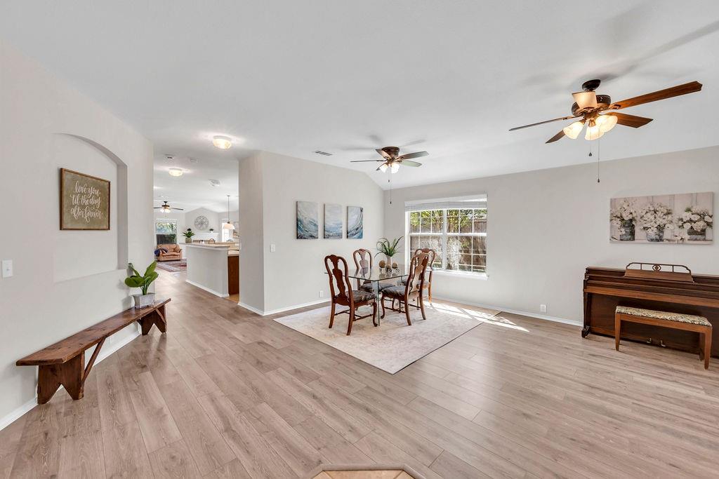 1320 Periwinkle Drive