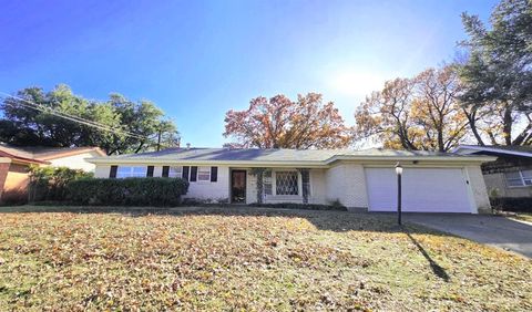 5708 Starlight Drive Haltom City TX 76117