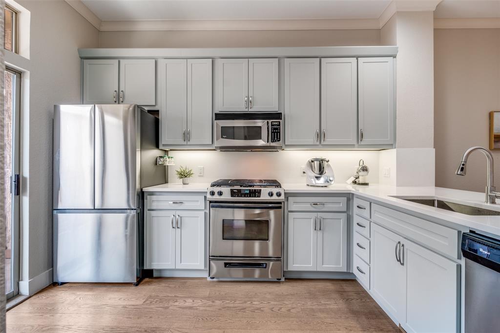 Wycliff Heights Condo - Residential