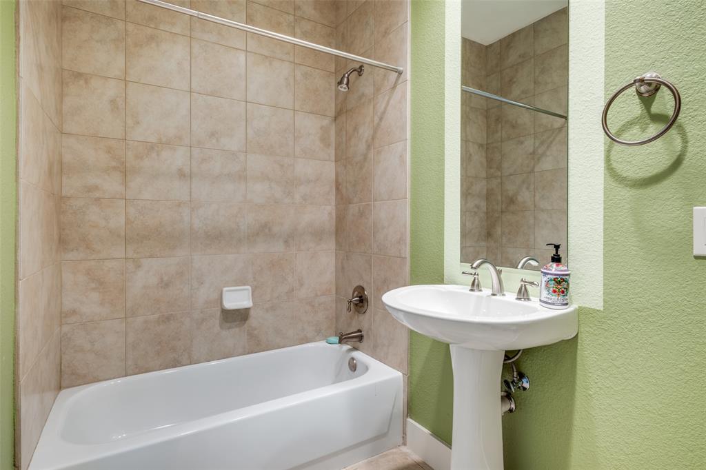 Wycliff Heights Condo - Residential