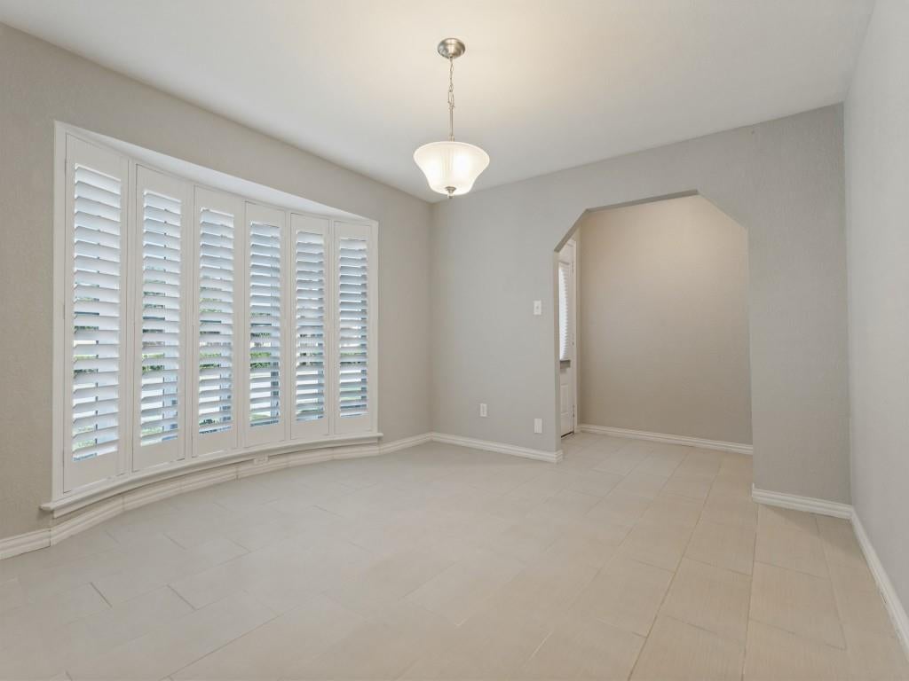 900 Lexington Drive