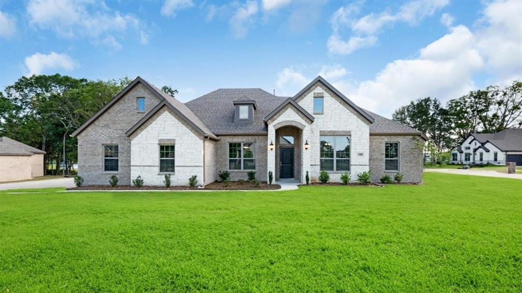 106 Lakeview Drive