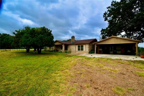 A home in Comanche