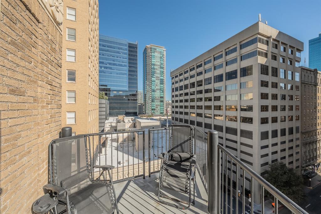 Neil P At Burnett Park Condo - Residential