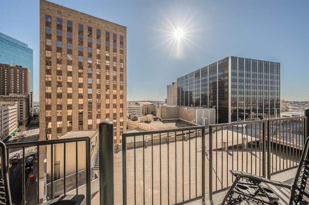 Neil P At Burnett Park Condo - Residential