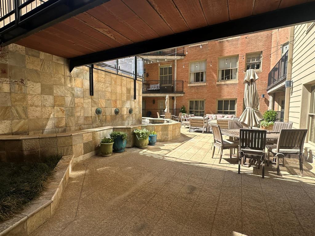 Neil P At Burnett Park Condo - Residential