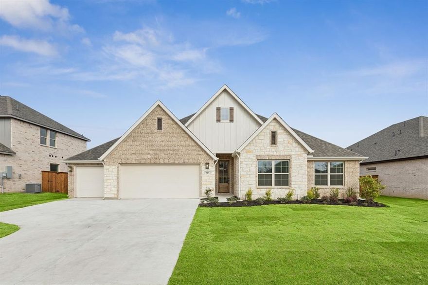 Centre Living Homes, an award-winning builder, welcomes you to your dream home in Waxahachie, TX! This bright and spacious one-story home boasts 4 bedrooms, 2.5 bathrooms, and an open floor plan perfect for entertaining guests or relaxing with loved ones. The living room features vaulted ceilings, while the dining area and kitchen offer modern appliances, upgraded gas cooktop and ample counter space. The covered patio with recessed lighting is perfect for hosting summer barbecues or enjoying your morning coffee. This home is located in a new community with amenities such as a sparkling pool, multiple playgrounds, and green spaces. Don't miss out on this incredible opportunity to own a beautiful home in a fantastic community. Schedule your visit today