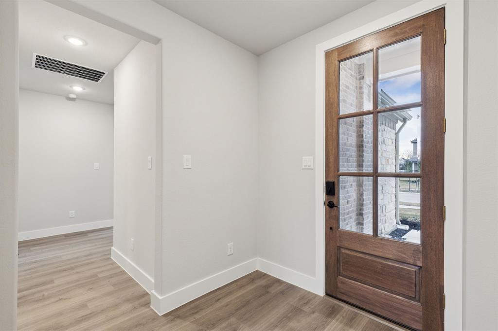 515 Blackwater Trail