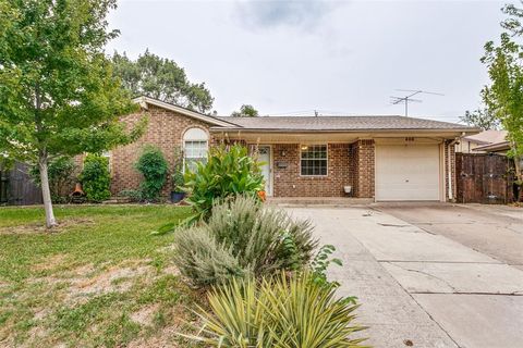 408 Price Drive Lewisville TX 75067