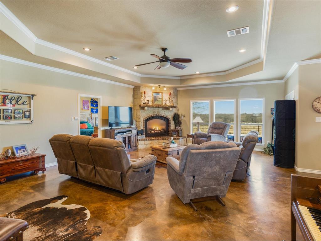 G-0233 COLEMAN S P A-G0233, ACRES 3. - Residential