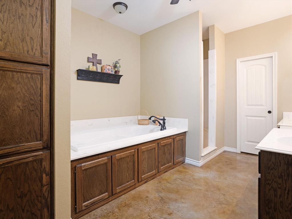 G-0233 COLEMAN S P A-G0233, ACRES 3. - Residential