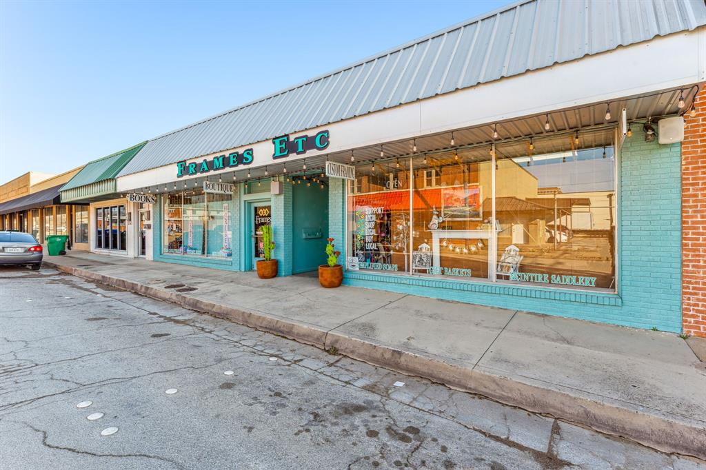 221 N Belknap Street