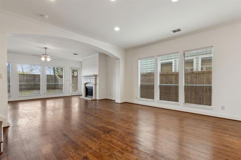 4521 W University Boulevard Dallas TX 75209