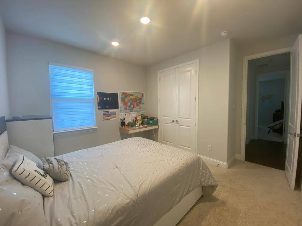 SOMERSET PARK - Residential Lease