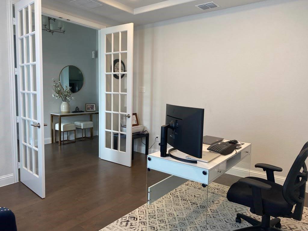 SOMERSET PARK - Residential Lease