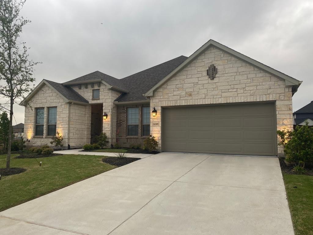 SOMERSET PARK - Residential Lease