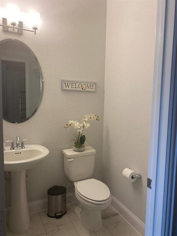 SOMERSET PARK - Residential Lease