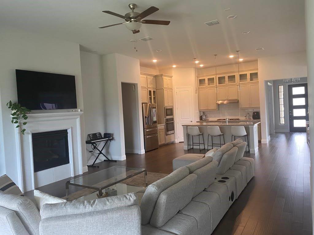 SOMERSET PARK - Residential Lease