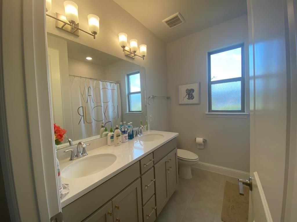 SOMERSET PARK - Residential Lease