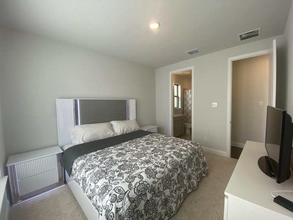 SOMERSET PARK - Residential Lease