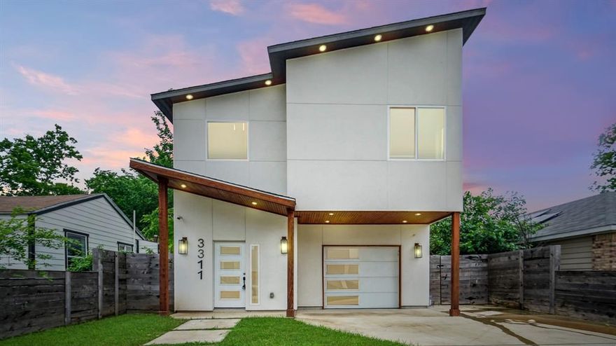 This modern property features tall ceilings, luxury tile flooring throughout the 1st floor, and the oversized waterfall island serves as the focal point, offering ample space for meal preparation and casual dining. With an open layout that flows effortlessly into the dining area and living room, this space is perfect for hosting. The living room featuring a cozy space and large windows that flood the space with natural light. Second floor you have the master bedroom complete with a luxurious ensuite bathroom featuring a spa-like soaking tub, a walk-in shower, and his-and-her vanities. This property is ready to welcome its new residents into a life of refined luxury and cherished memories. Minutes away from Dallas's sought-after hot spots, including: Trinity Grove, Margaret Hunt Hill Bridge, Uptown & Downtown Dallas & Bishop Arts District, near Ross Perot Museum, Dallas Aquarium & Dallas Zoo. UT Southwestern & Methodist Medical.