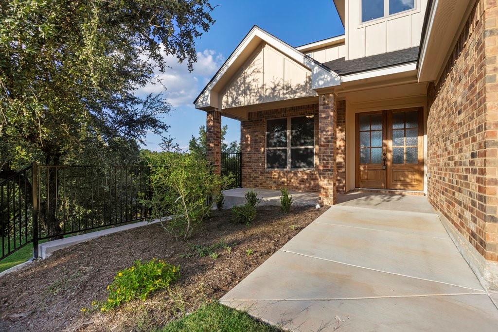 2136 Oak Draw Court