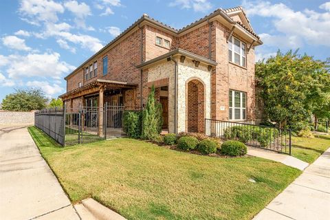 Photo of 101 Maceta Street, Irving, TX 75039 (MLS # 21096357) Photo of 101 Maceta Street, Irving, TX 75039 (MLS # 21096357)