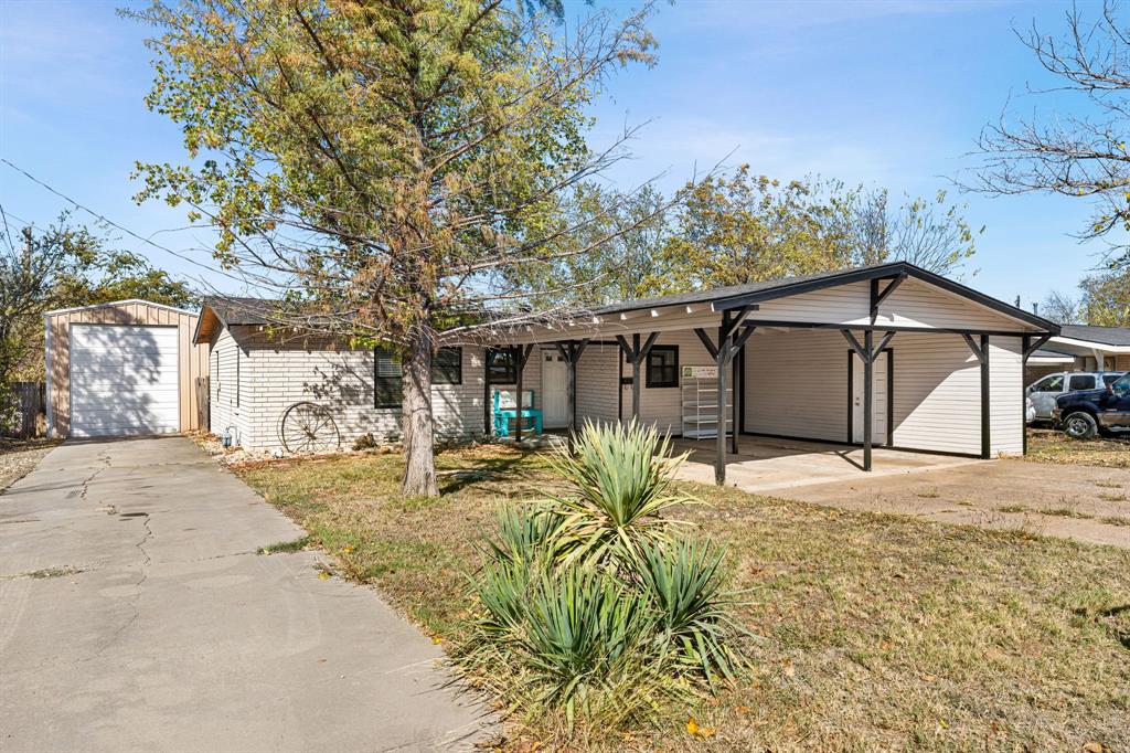 1104 Elizabeth Boulevard